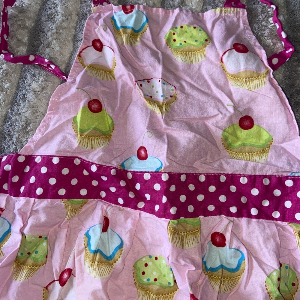 Cupcake apron